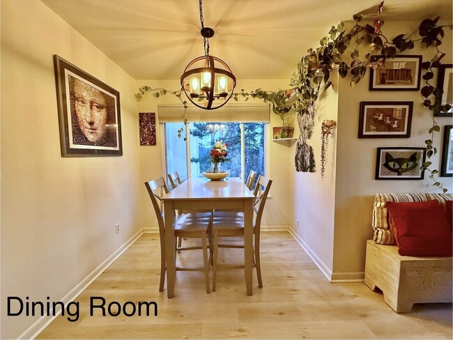 Building Photo - 1300 W Stuart St