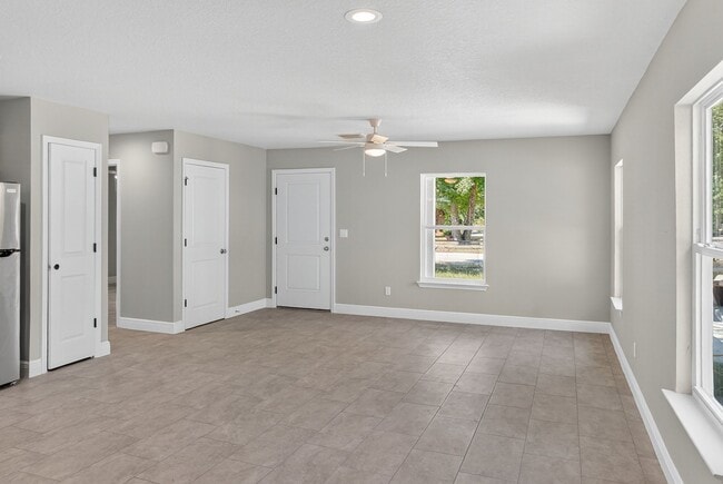 Foto del edificio - 214 Center St