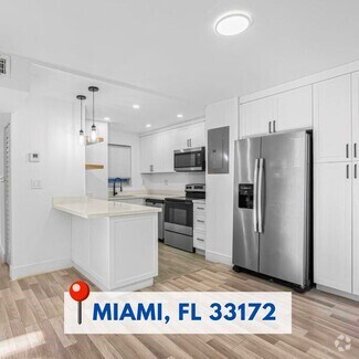 Building Photo - 110 Fontainebleau Blvd