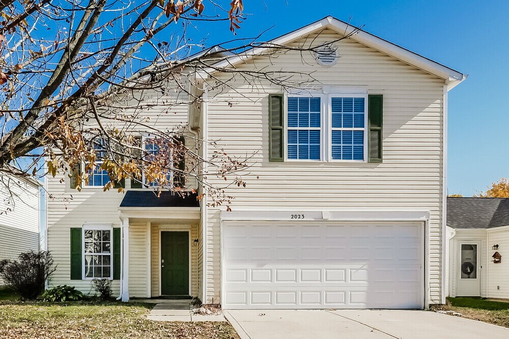 Primary Photo - 2023 Southernwood Ln
