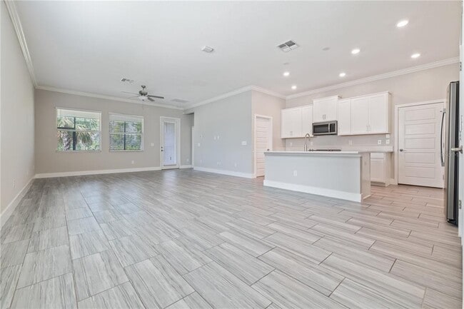 Building Photo - 7515 S Faul St