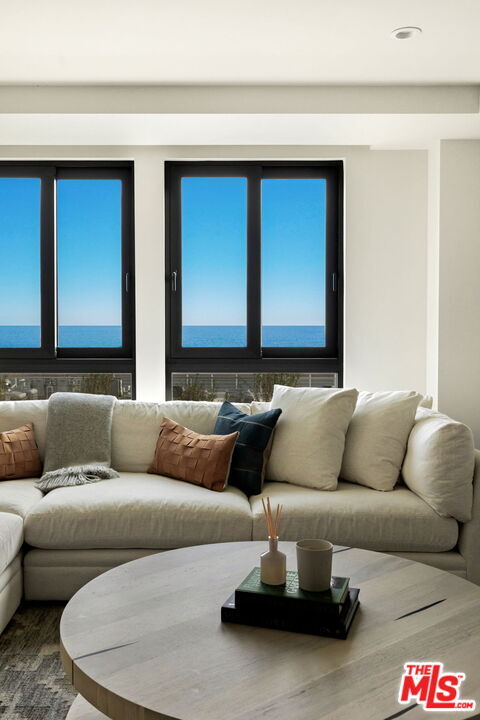 Building Photo - 17326 Tramonto Dr