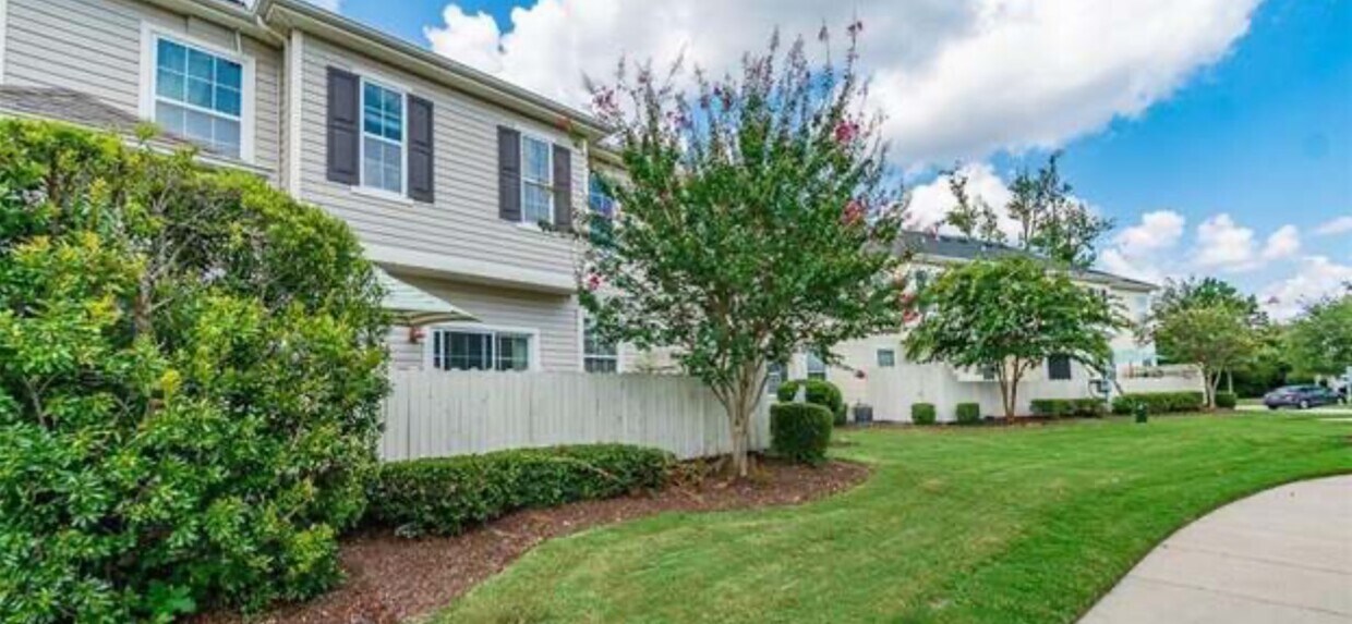 Primary Photo - 1451 Leckford Dr