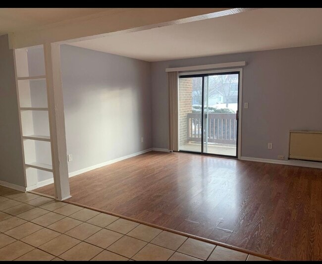 Foto del edificio - 701 Garden Cir