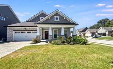 Building Photo - 5665 Bungalow Cir