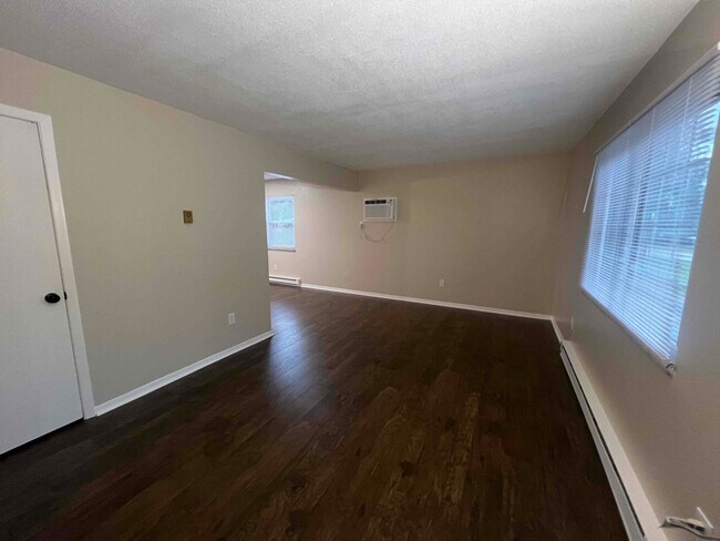 Building Photo - 28809 Starbright Blvd