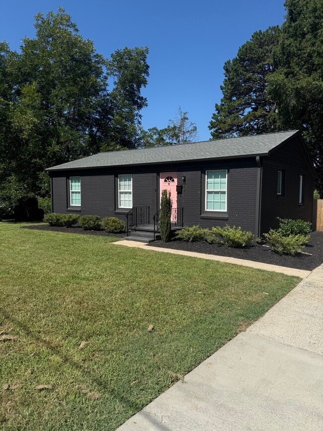 Building Photo - 2311 Crestview Drive