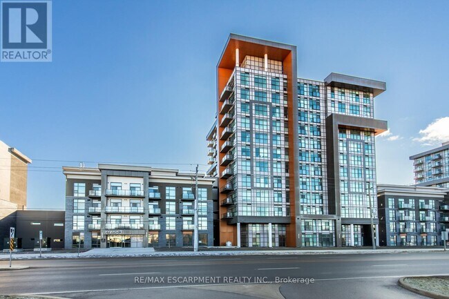 Photo du bâtiment - 470-470 Dundas St E