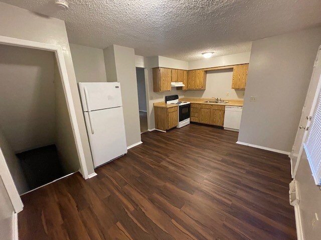 Foto del edificio - 1457 Karl Dr