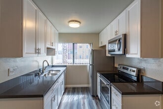 2 BR, 2 BA - 1079 SF - Alta Cima Apartment Homes
