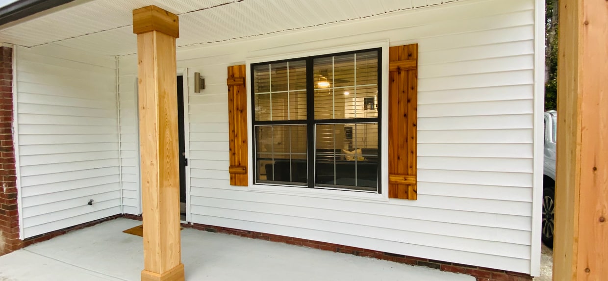 Primary Photo - 5569 Pine Gate Dr