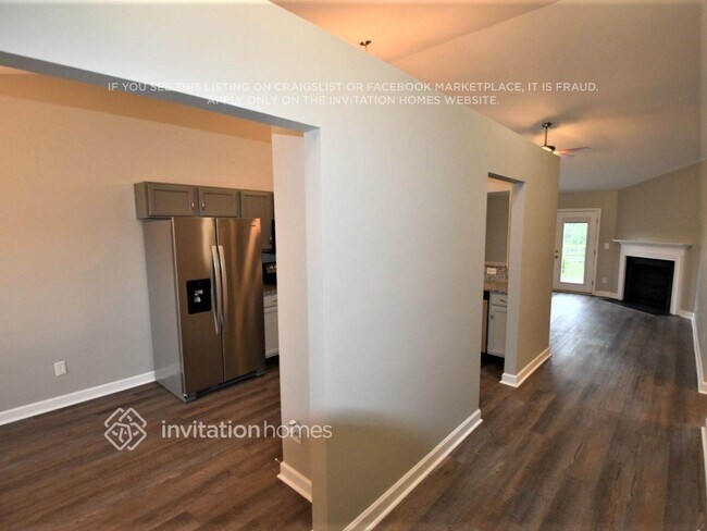 Foto del edificio - 6804 Thistle Down Dr