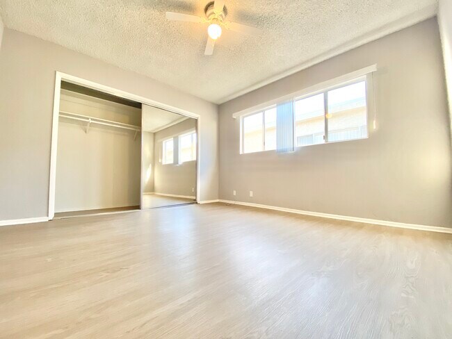 Building Photo - 3671 Midvale Ave Los Angeles, CA 90034