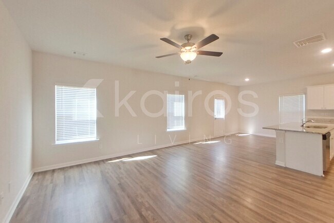 Foto del edificio - 3564 Bridgewood Dr