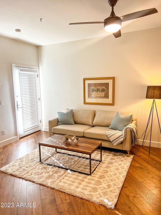 Primary Photo - 16545 E Gunsight Dr