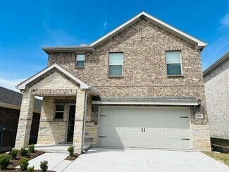 Building Photo - 3206 Yellow Pne Dr