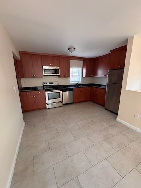 Lots of cabinets - 1014 N Division St