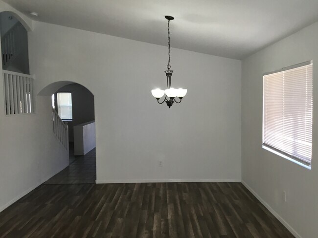 Building Photo - 3833 Oasis Springs Road NE