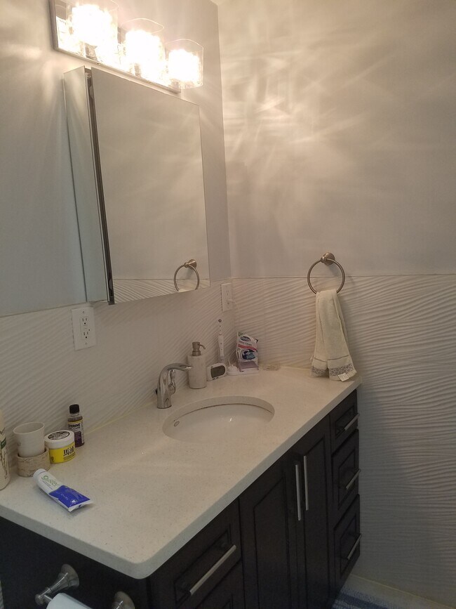 Bathroom - 5858 198th St