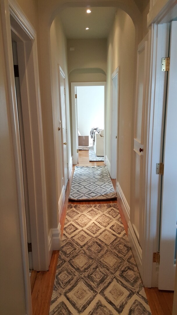 Building Photo - SPACIOUS AND BRIGHT 2 BEDROOM FLAT IN PARN...