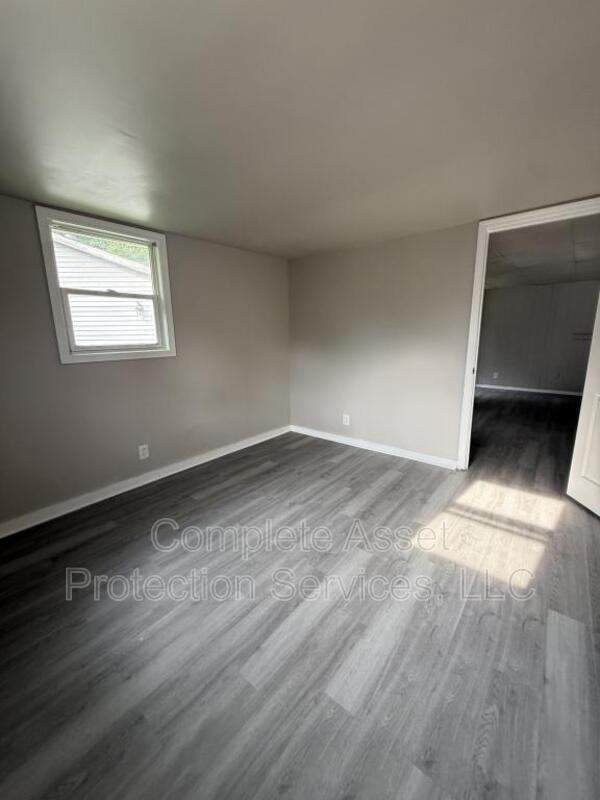 Foto del edificio - 430 Woodlawn Ave