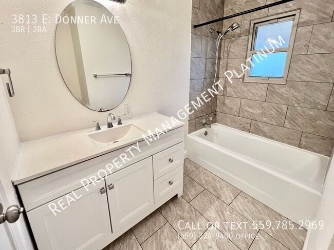 Foto del edificio - 3813 E Donner Ave