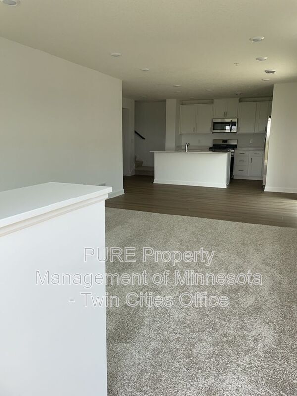 Foto del edificio - 1071 151st St W