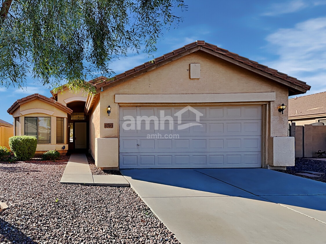 Foto principal - 8703 E Plata Ave
