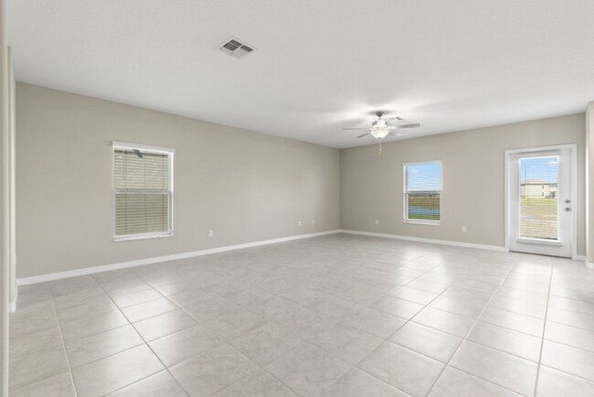 Building Photo - LIKE  NEW 5 Bedroom House for Rent in Epperson Ranch!