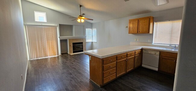 Building Photo - South West Home for Lease 3 BD 2 BA