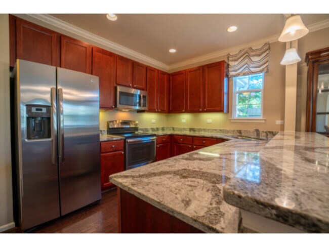 Building Photo - 1628 Marietta Way
