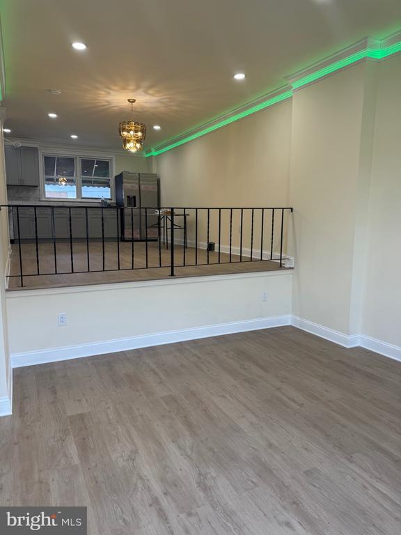 Building Photo - 441 W Shunk St