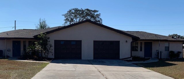 Two Bed/Two Bath w/Garage - 2130 W Silver Hill Ln