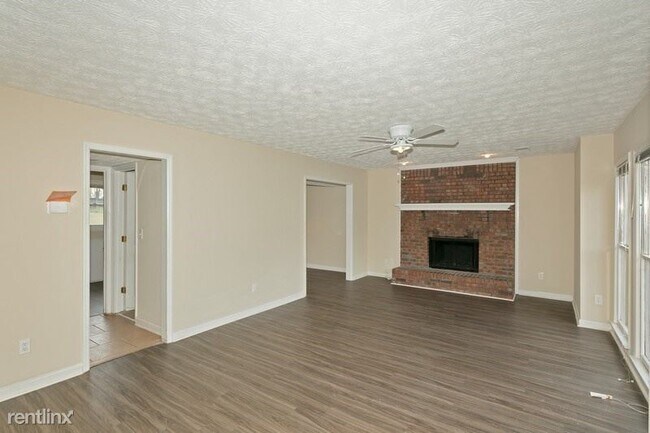 Foto del edificio - 3 br, 2.5 bath House - 2015 Lullwater Circle