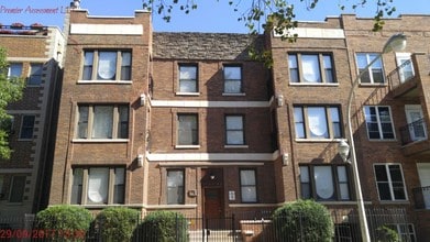 Building Photo - 4747 S Langley Ave