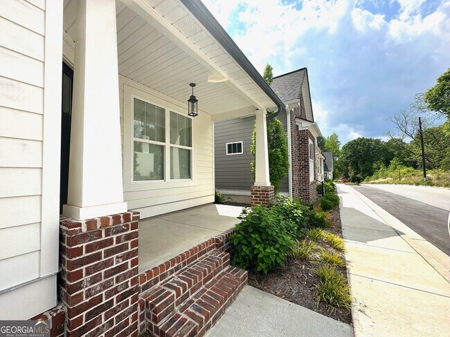 Building Photo - 106 Town Walk Ln
