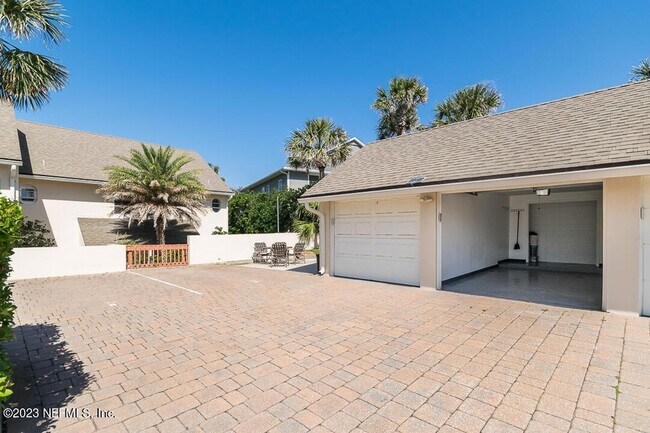Building Photo - 646 Ponte Vedra Blvd