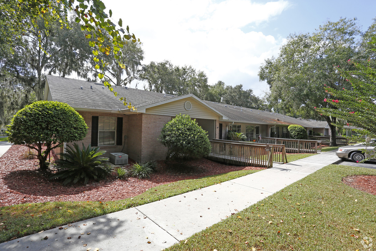 Primary Photo - Inverness Club Senior Apartments