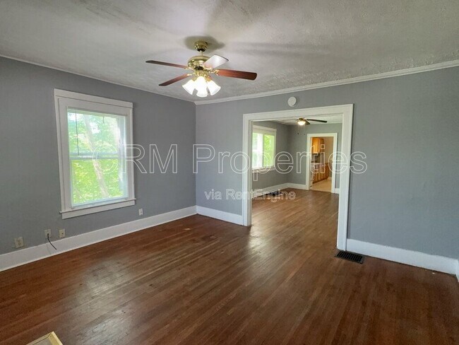 Foto del edificio - 809 N Webster St