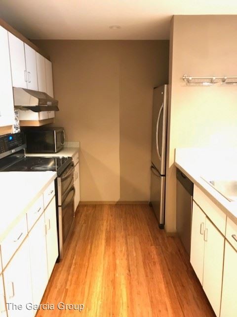Foto del edificio - 1616 SW Harbor Way