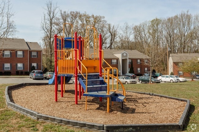 Building Photo - Cypress Creek