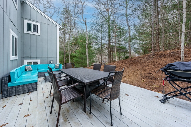 Building Photo - 57 Summersea Rd