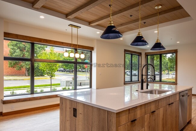 Foto del edificio - 824 S 8th Ave