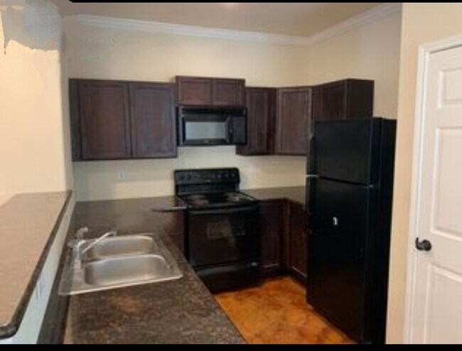 Photo - 5108 Flipper Dr Townhome