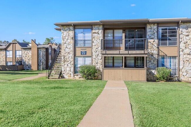 Foto del edificio - 3101 W Northgate Dr