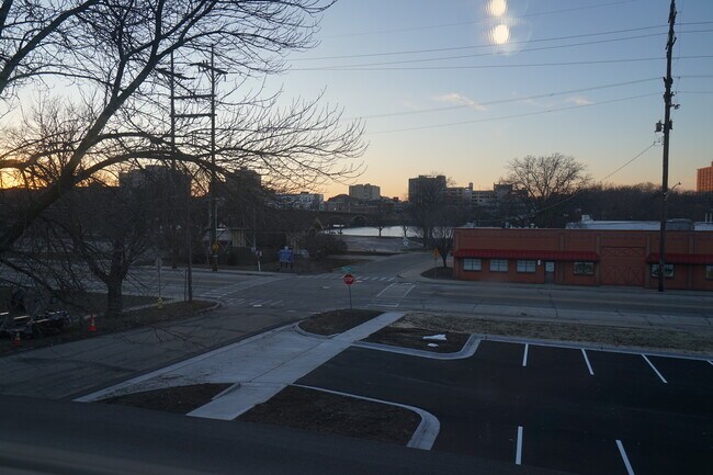 Spring view - 312 La Fayette Ave