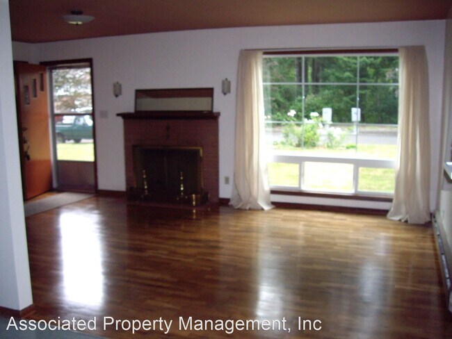 Foto del edificio - 2 br, 1 bath House - 1935 SE 47th Ave.