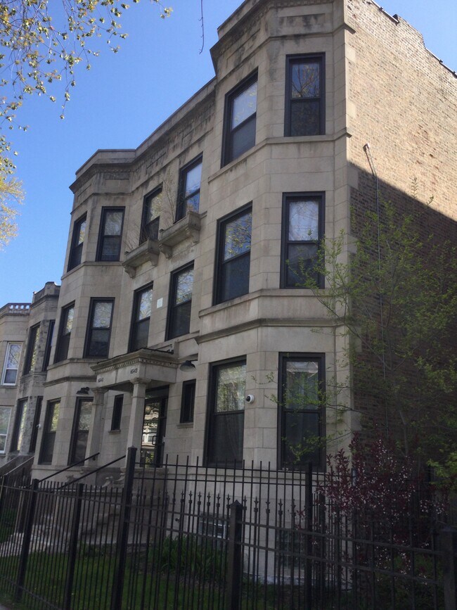 buiLding - 6543 S Minerva Ave