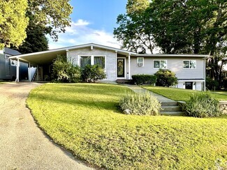 Building Photo - 34 Hillside Dr