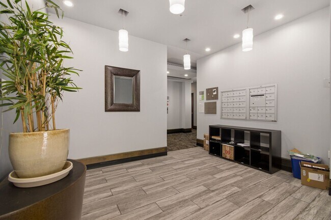 Foto del edificio - 809 6th St NW